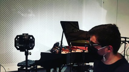 Digitale 360°-Lernumgebung für Audioproduktion mit verschiedenen Mikrofonarrays