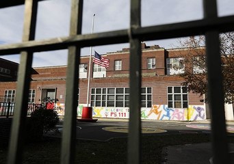 Etats-Unis : une enseignante virée pour avoir refusé de faire le salut “Wakanda forever” du film Black Panther