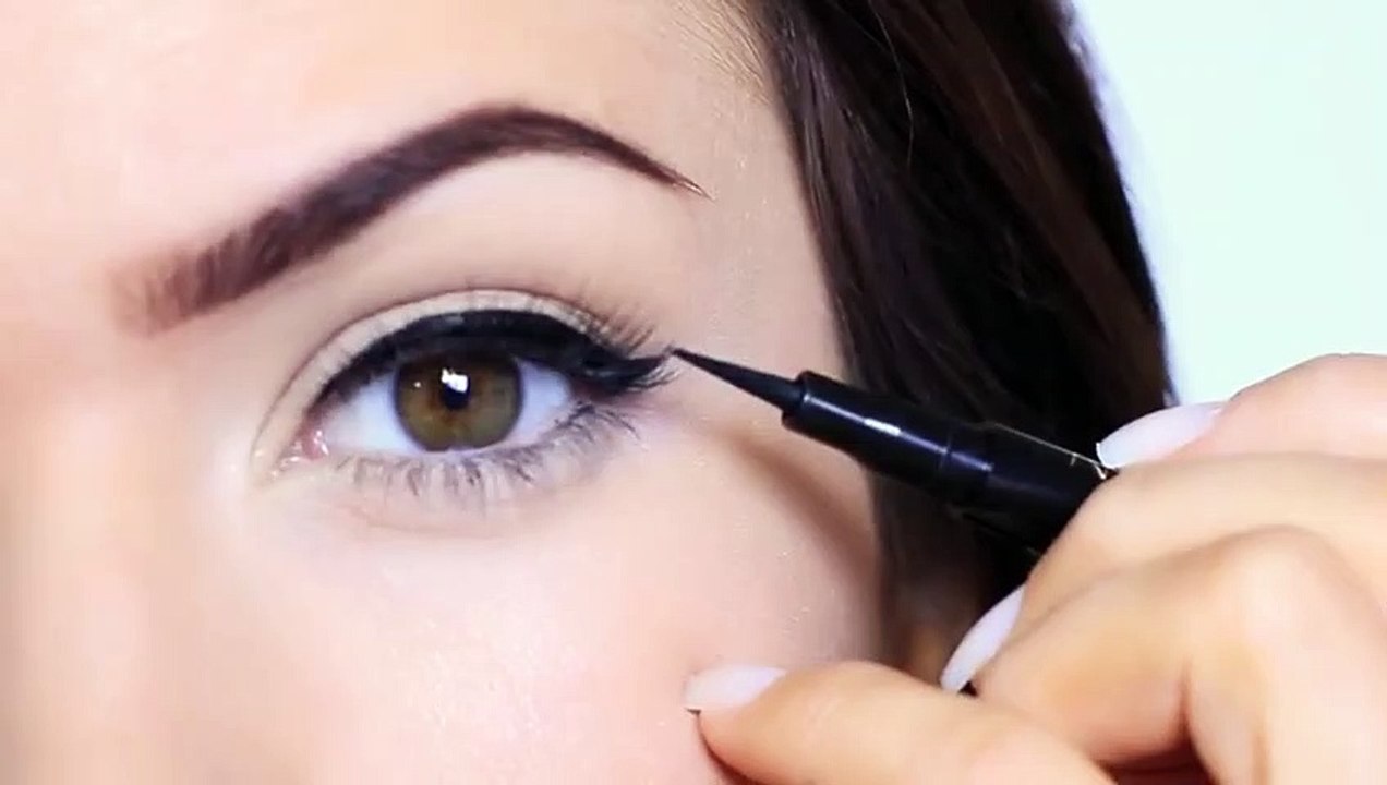 Eyeliner tutori