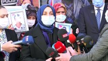 DİYARBAKIR - AK Parti Genel Başkan Yardımcıları Usta ve Yavuz, Diyarbakır annelerini ziyaret etti