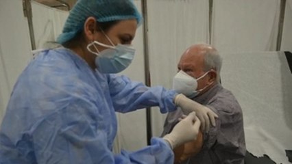 Continúa vacunación en Líbano tras escándalo de inoculación de parlamentarios