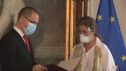 Venezuela declara persona non grata a embajadora de la UE y ordena su salida