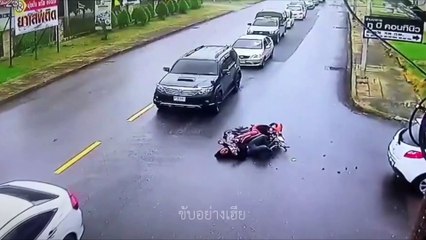 car crash compilation  EP.9​#accident​#car​ crash# car accident#อุบัติเหตุ​#รถชน​#รถคว่ำ​#รวมรถชน#รวมคลิปอุบัติเหตุไทย