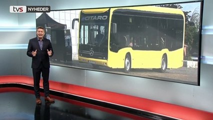 Télécharger la video: Esbjergs busser skal køre på el og kun el | Sydtrafik | Esbjerg | 06-08-2019 | TV SYD @ TV2 Danmark