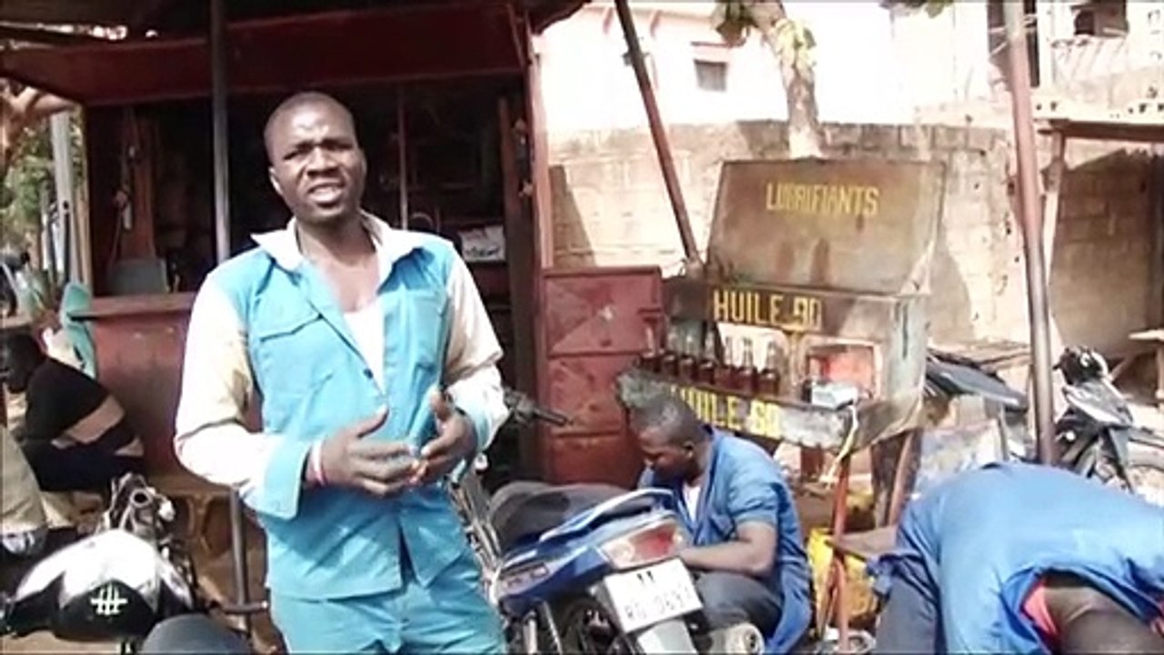 Mecanicien moto à Ouga