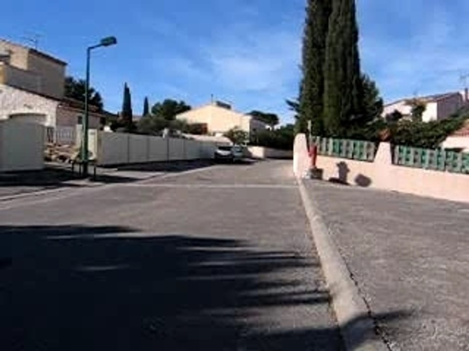 supermotard qui fait du bruit