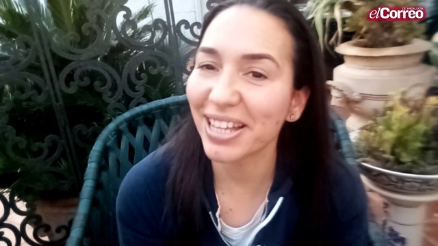 María Graciani nos explica su teoría: Sillas voladoras