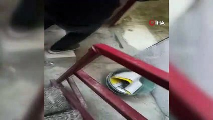 Samandağ'da kıraathaneye kumar baskını kamerada