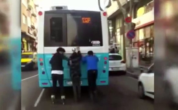 Patenli gençlerden tehlikeli hareket! İşte o görüntüler