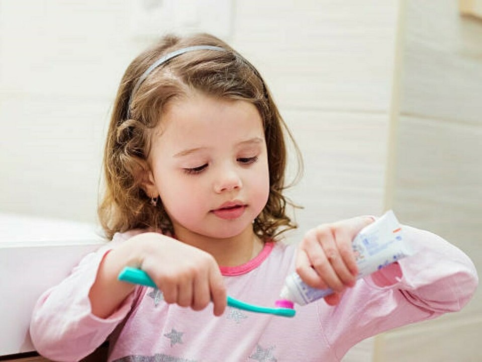 Kinderzahncremes im Test: Diese Produkte fallen durch