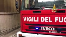 Napoli - Incendio in deposito nella zona industriale (25.02.21)