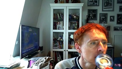 Wiwi égratigne "i need my girl"