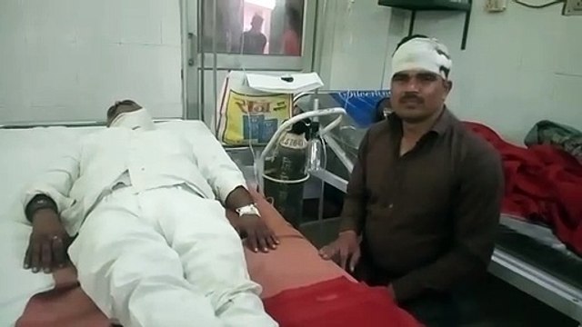 सीतापुर : दबंगो ने ग्राम प्रधान और उसके पिता पर किया जानलेवा हमला