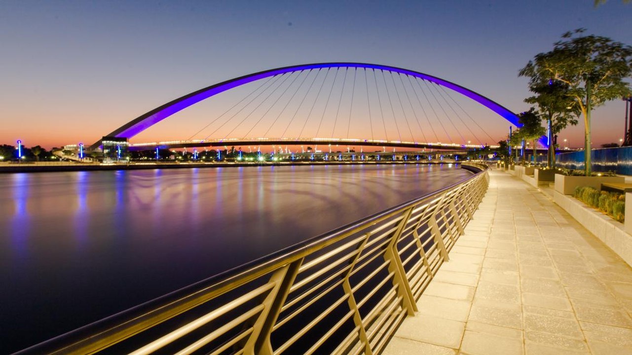 What are the best places in Dubai for a run?