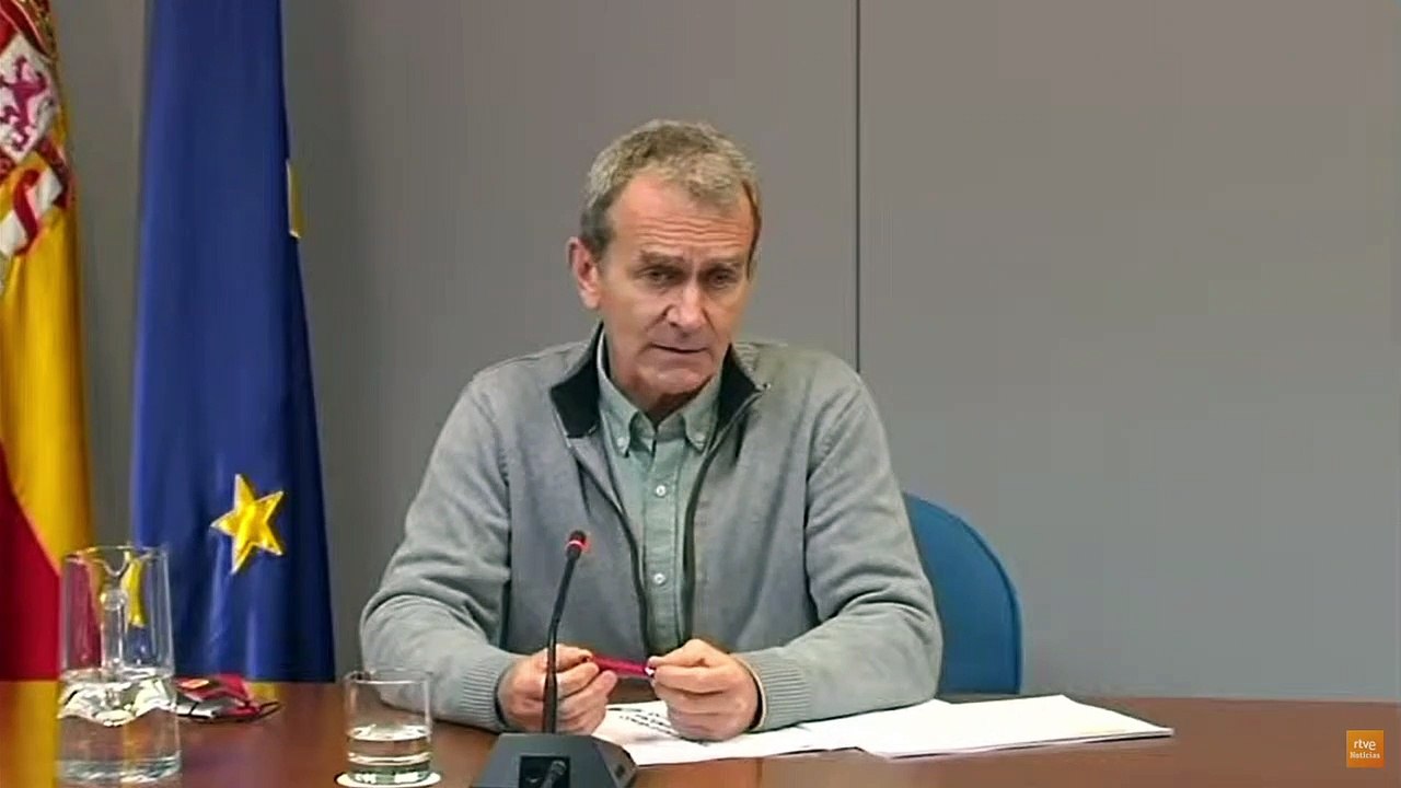 Fernando Simón se lanza a comparar la Semana Santa con la manifestación del 8-M: "Esto no va a gustar"