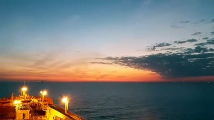 100000 tonluk tanker gemisi sabah gün doğumu iran körfezi