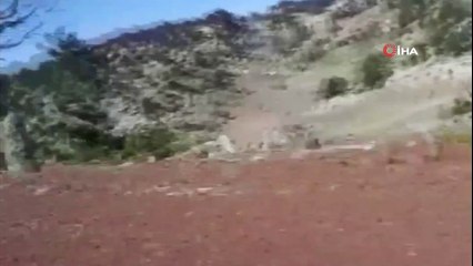 Virüs avcıları zorlu yolları aşarak aşılama çalışmalarını yapıyor