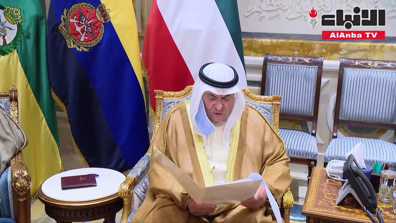 صاحب السمو الأمير الشيخ نواف الأحمد مستقبلا رئي...