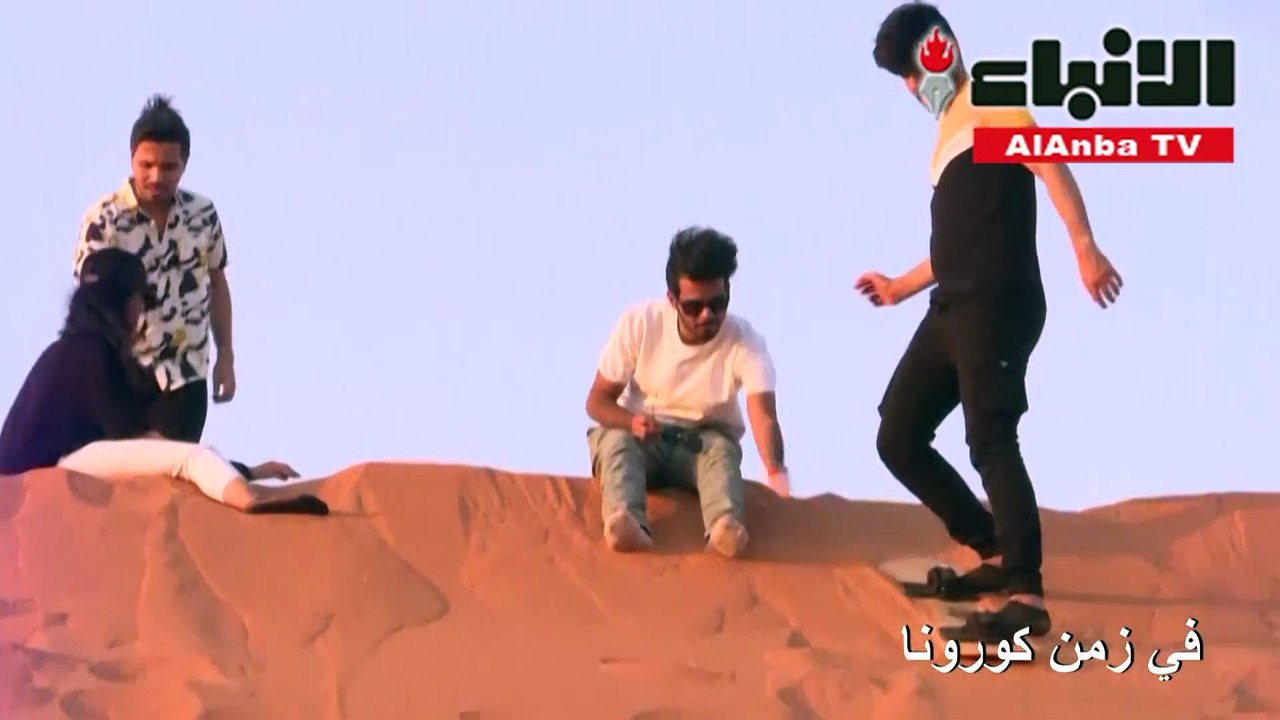 التزلج على الرمال يحرك السياحة الداخلية السعودية في زمن كورونا