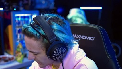 Ninja Opens Shining Fates Pokémon Cards Live on Stream!!