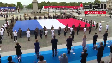 احتفالات مختصرة بالعيد الوطني في فرنسا قدمت تحية للجنود والطواقم الطبية