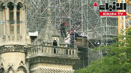 بدء تفكيك السقالات المحيطة بكاتدرائية نوتردام