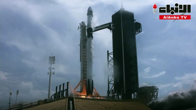 إقلاع تاريخي للصاروخ سبايس إكس وعلى متنه رائدا فضاء