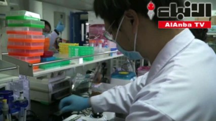 علماء صينيون يأملون وقف كوفيد-19 بعقار مطور دون لقاح