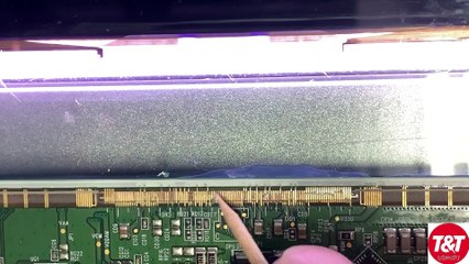 Sửa Tivi Panasonic 32A400 Mất Hình Đỗ Cột Chỉ Dọc