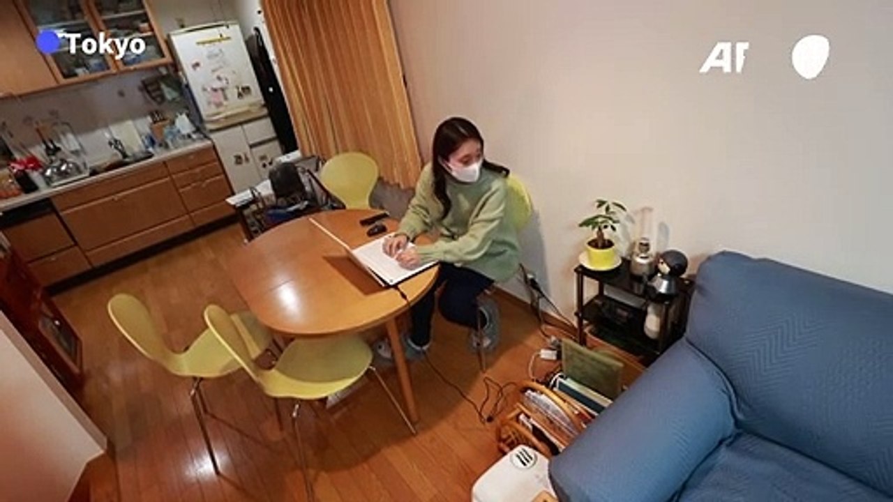 Japan's android pet eases virus isolation