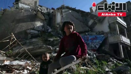نازحون يفضلون منازلهم المدمرة على التعرض لكوفيد-19 في مخيمات إدلب