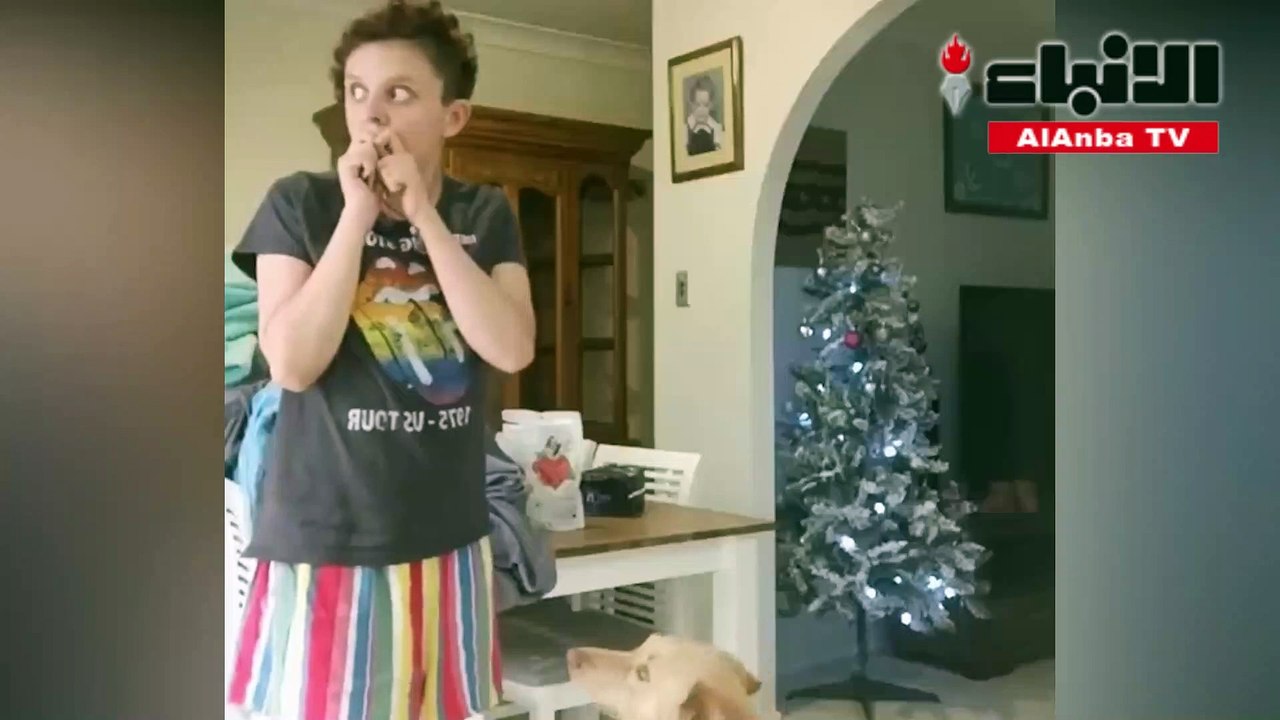 ماذا فعل كلب مع صاحبته المصابة بمرض التوحد أثناء نوبة هلع حادة