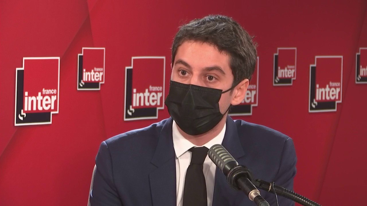 Gabriel Attal : "J'entends les inquiétudes, les craintes des Français, et même la lassitude. J'essaie d'être optimiste, on a une lumière au bout du tunnel avec la vaccination et les traitements."