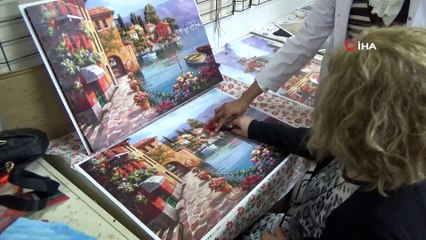 Ev hanımları hünerlerini 3 boyutlu hale getirip kazanıyor