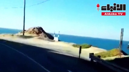 سيارة تختفي بعد سقوطها من جرف صخري في المحيط