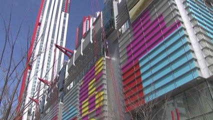 [기업] 백화점 안에 녹색 공원...'더현대 서울' 개점 / YTN