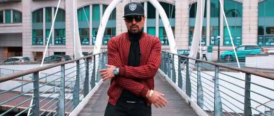 Garry Sandhu Ft. Roach Killa _ EXCUSES ( Full Video) Latest Punjabi Songs 2017  Fresh Media Records