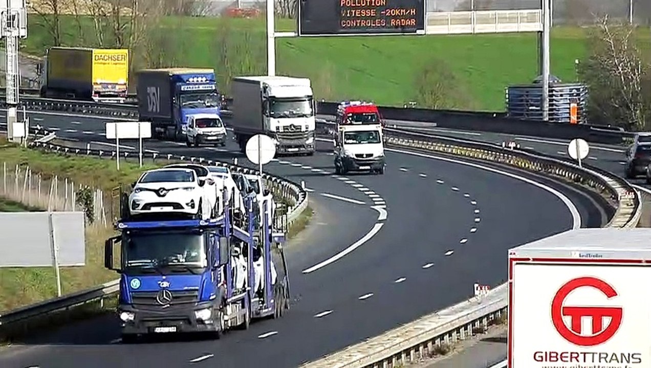 Renault Master VSAV et BMW X3 SAMU 69