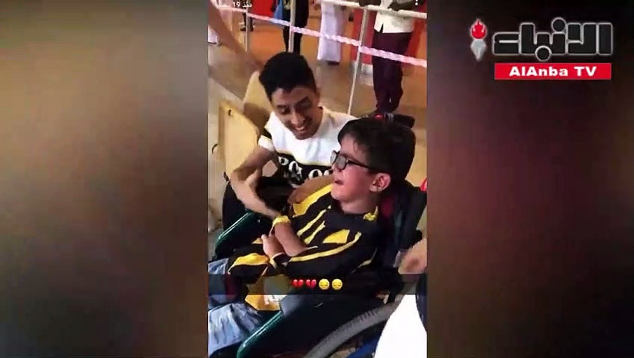 طفل سعودي يبكي بحرقة بعد هزيمة فريقه المفضل