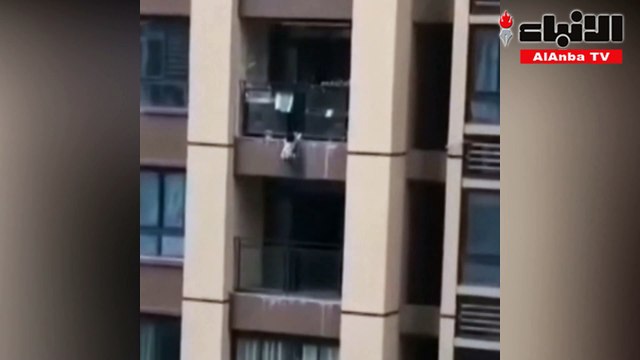 بطانية تنقذ طفلا صينيا سقط من الطابق الخامس