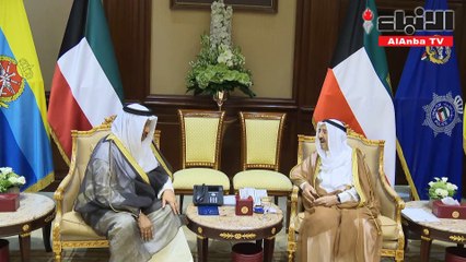 صاحب السمو الأمير الشيخ صباح الأحمد مستقبلا سمو الشيخ جابر المبارك رئيس مجلس الوزراء