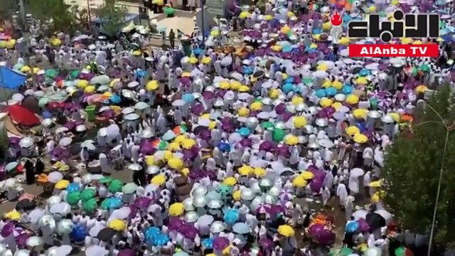 اكثر من مليوني حاج يؤدون ركن الحج الاعظم على صعيد عرفات