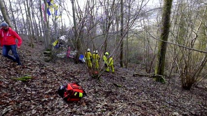 Crash d'un Ulm à Lustin-Maillen : le pilote est mort sur le coup.