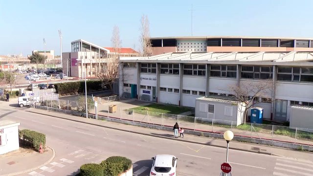 Le centre de vaccination du gymnase des Salins à Martigues
