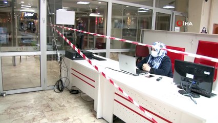 Ödemesini son güne bırakanlar vergi dairelerinde adeta gece mesaisi yaptı