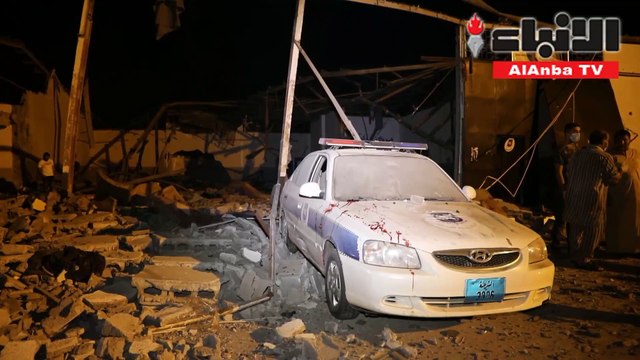 مقتل وإصابة العشرات في غارة جوية على مركز لإيواء المهاجرين في طرابلس