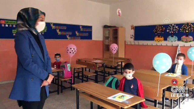 Öğretmenlerin koronavirüs aşılama takvimi belli oldu