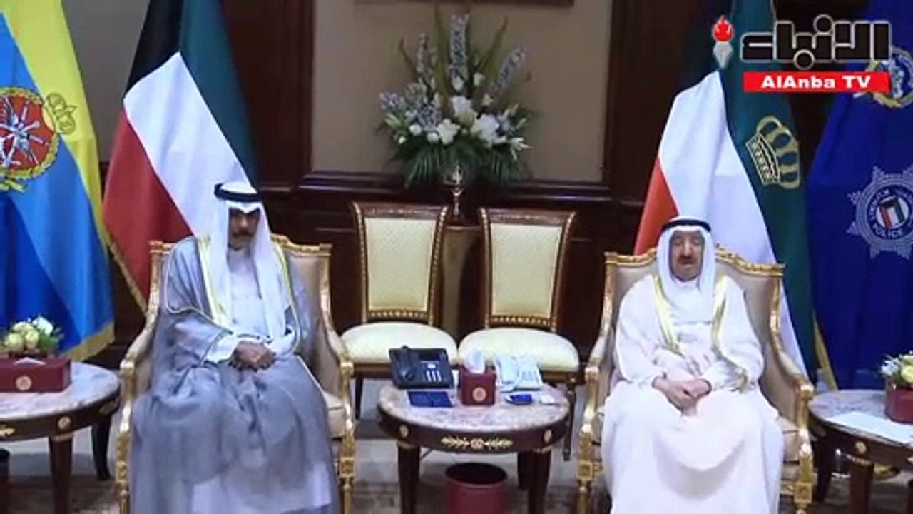 صاحب السمو التقى ولي العهد والغانم والمبارك والمطاوعة والنائب الأول والسفير السعودي ووزير خارجية باكستان