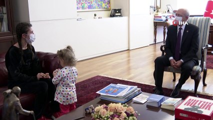 CHP Genel Başkanı Kılıçdaroğlu şiddet mağduru Rukiye Ay’ı kabul etti