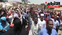 احتجاجات السودان تتوسع و«العسكري» يتهم «مندسين» بارتكاب «مجزرة الاعتصام»